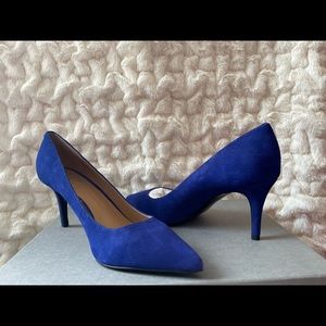 Worn once Banana Republic blue suede shoes! Size 10.
